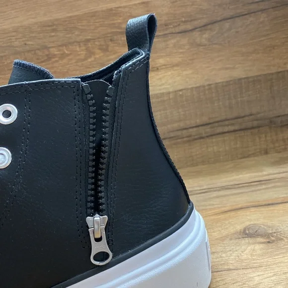 CONVERSE CTAS LUGGED LIFT HI BRAND 🔥 NEW - Picture 10 of 11